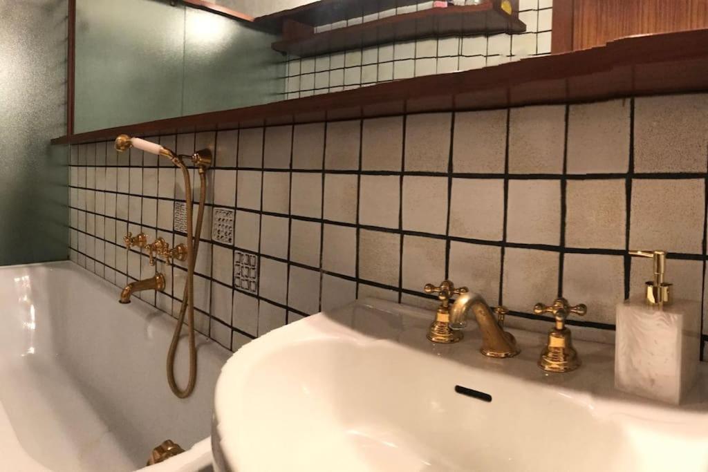 Cosy Apt For 6 Pp Between San Marco And Rialto Bridge Venice